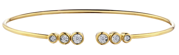 .10 Carat of Diamonds Bangle, 14kt Yellow Gold.....................NOW