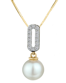 Pearl and .06 Carat of Diamonds Pendant, 10kt Yellow Gold.....................NOW