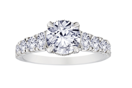 2.70 Carat Of Lab Grown Diamonds Ring, 10kt White Gold.....................NOW