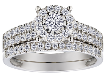 1.00 Carat of Diamonds "Halo" Ring Set, 14kt White Gold.....................NOW