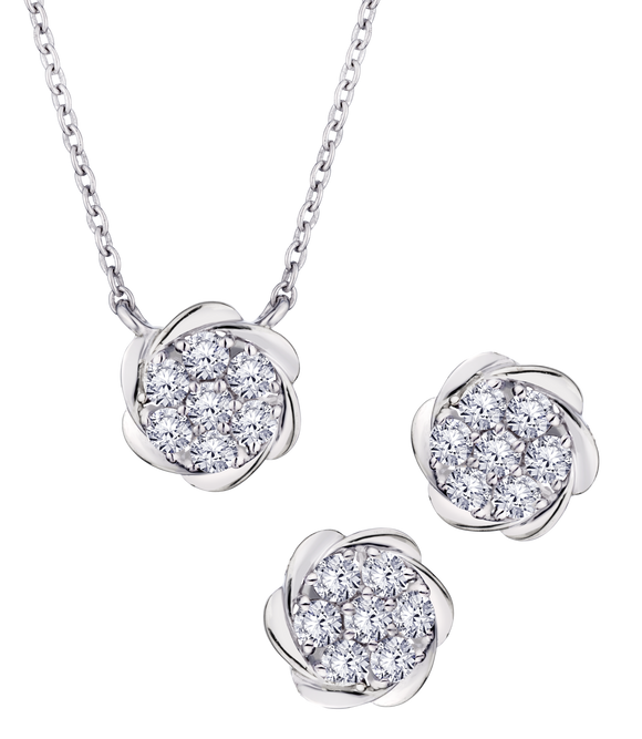 1.15 Carat Of Lab Grown Diamonds "Flower" Set, Silver.....................NOW