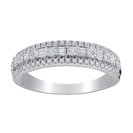 .40 Carat of Diamonds Ring, 10kt White Gold….....................NOW