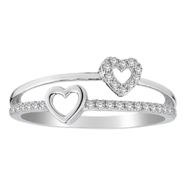 .15 Carat of Diamonds Hearts Ring, 10kt White Gold......................NOW